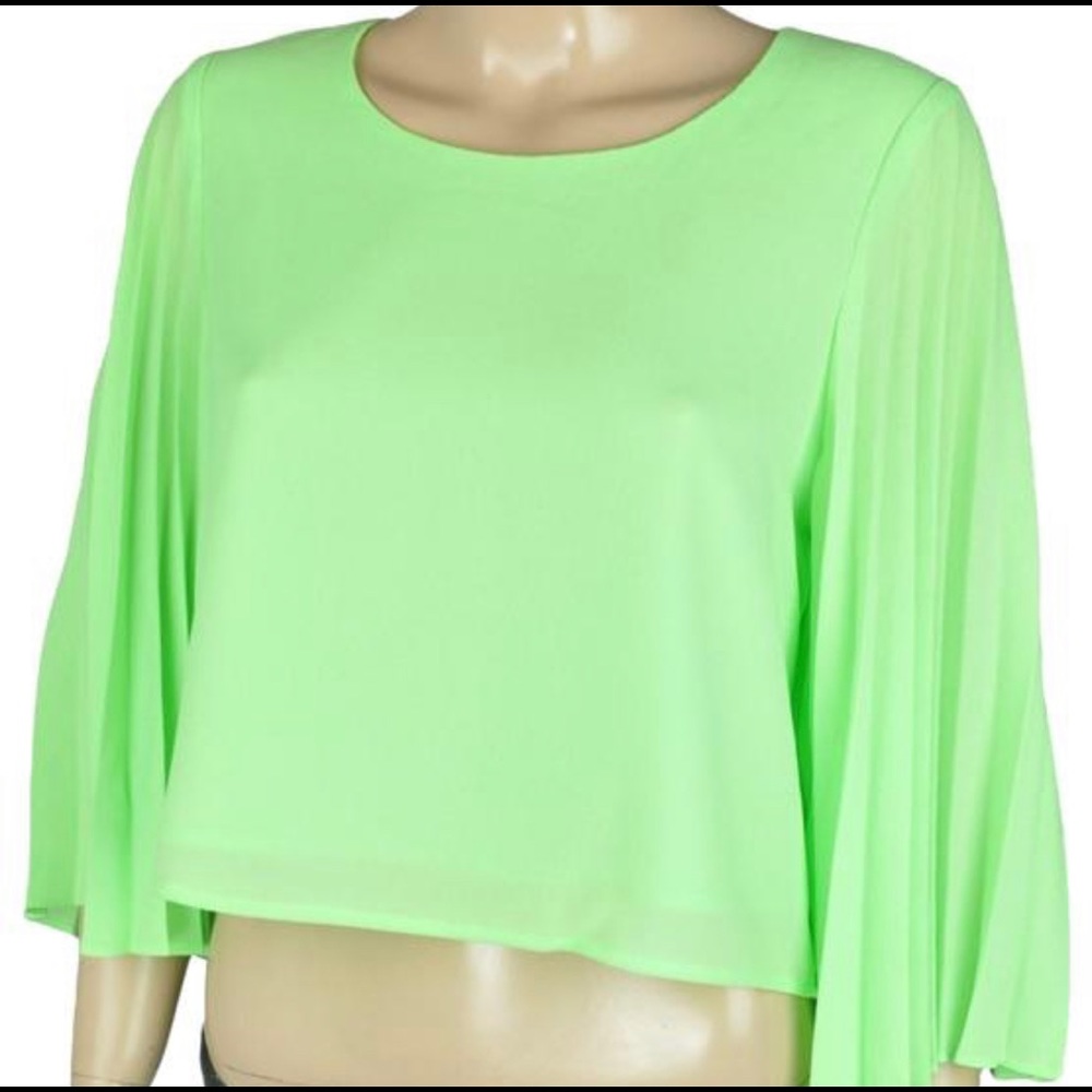 XS Line and Dot Lime Green cropped top with flutter sleeves